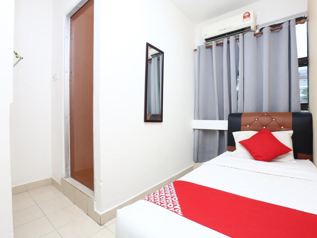Oyo 89452 Best Eastern Hotel Kota Bharu Exteriör bild