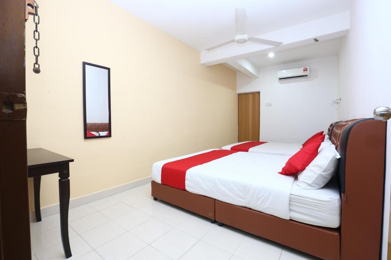 Oyo 89452 Best Eastern Hotel Kota Bharu Exteriör bild